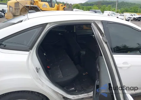 2016 Ford Focus Se из США, поврежденный, VIN 1FADP3F23GL314294